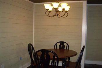 Creekside Lodge Dadeville Bagian luar foto